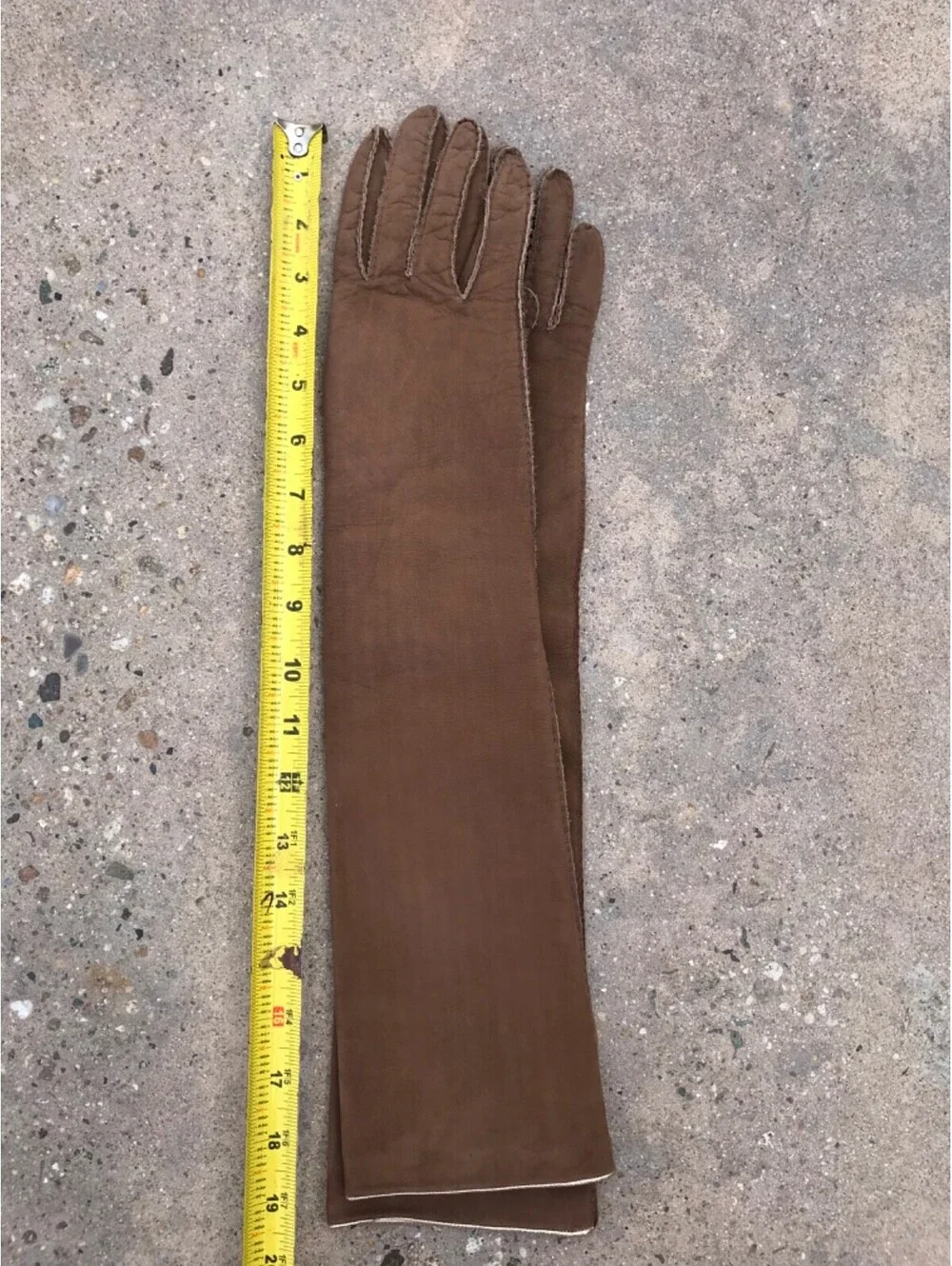 MaxMara Beige Double Lined Leather  Gloves  M 7.5, 19” Long Light Brown
